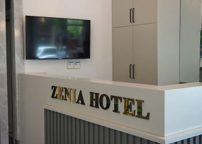 Zenia מלון *