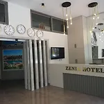 Zenia ホテル *