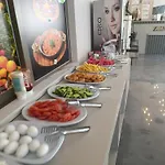 Zenia Otel *