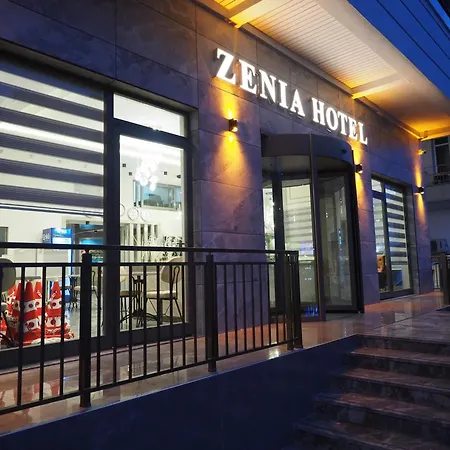 فندق Zenia *